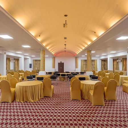 The Chinar Srinagar Otel Dış mekan fotoğraf