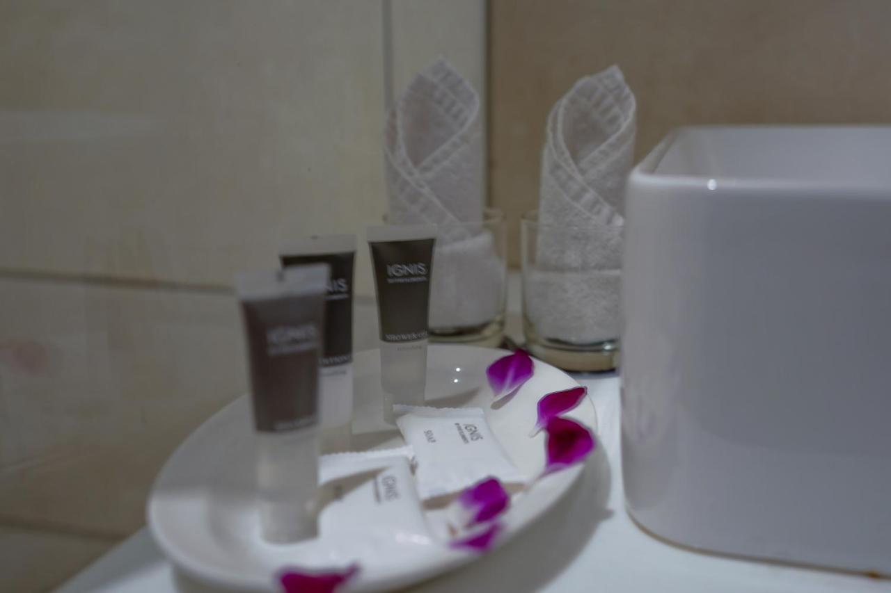 The Chinar Srinagar Otel Dış mekan fotoğraf