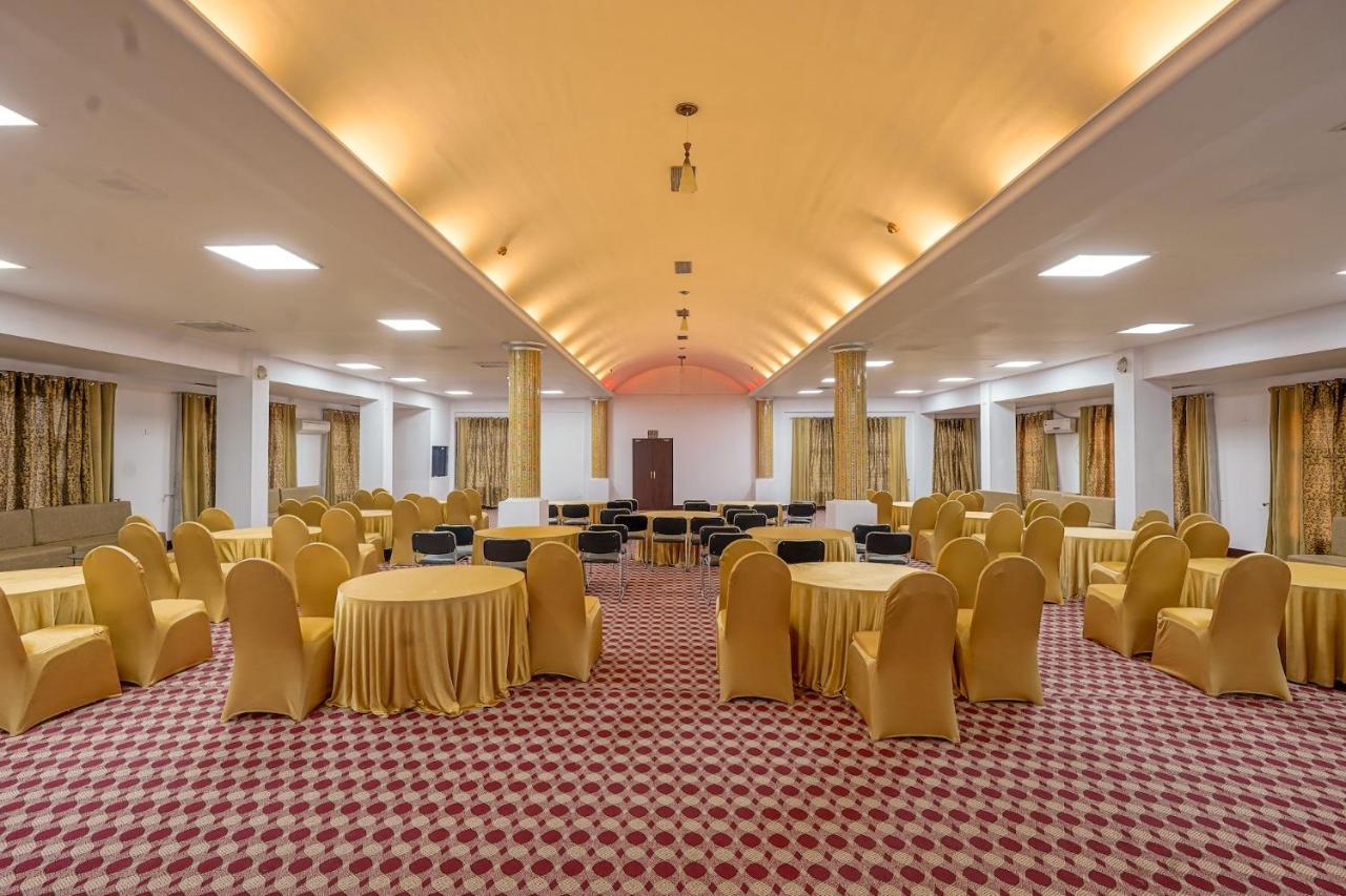 The Chinar Srinagar Otel Dış mekan fotoğraf