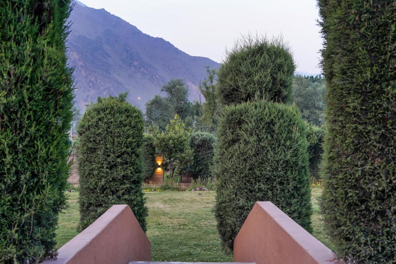 The Chinar Srinagar Otel Dış mekan fotoğraf