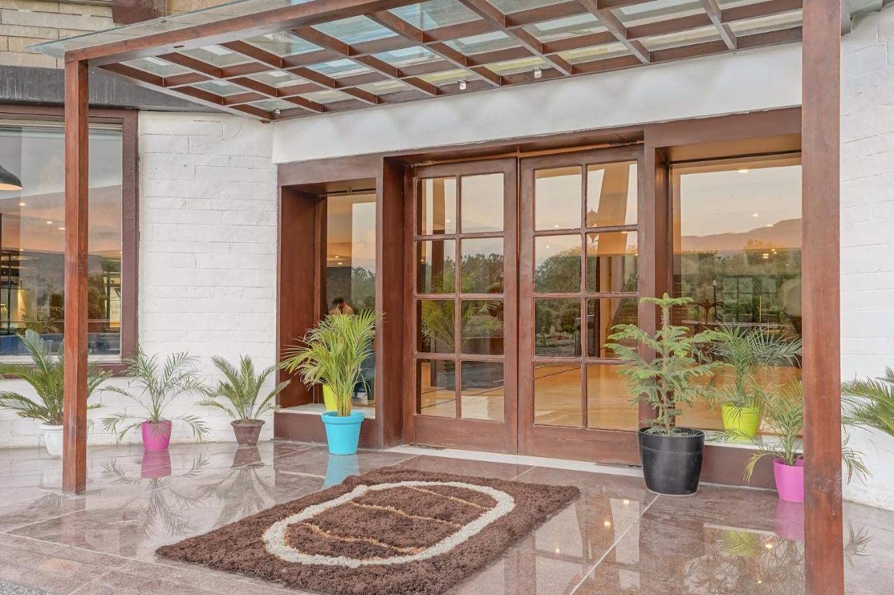 The Chinar Srinagar Otel Dış mekan fotoğraf